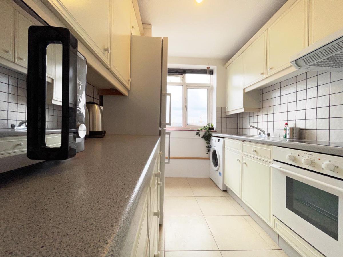 Sophie Place In Vauxhall - 3 Double Beds, 1 Sofa Bed, Spacious Londen Buitenkant foto