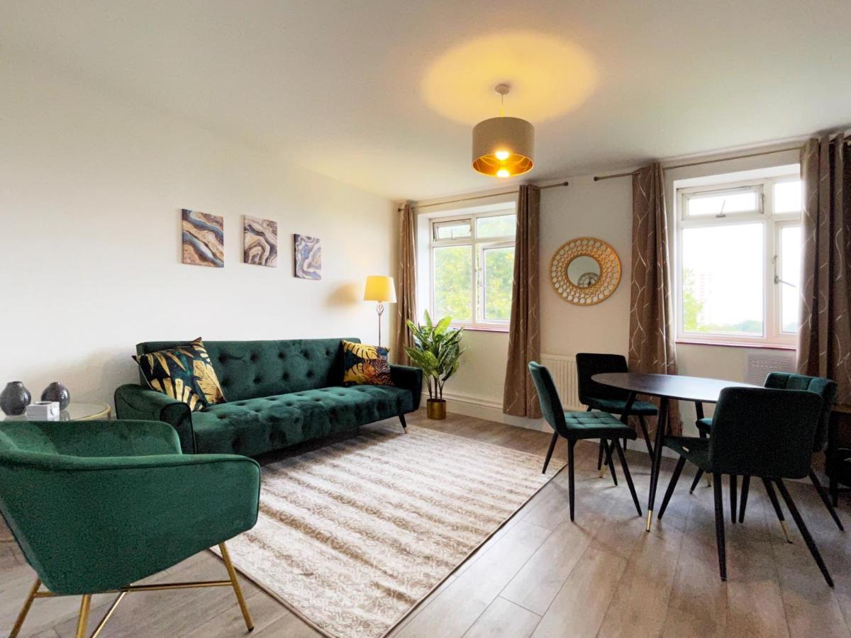 Sophie Place In Vauxhall - 3 Double Beds, 1 Sofa Bed, Spacious Londen Buitenkant foto