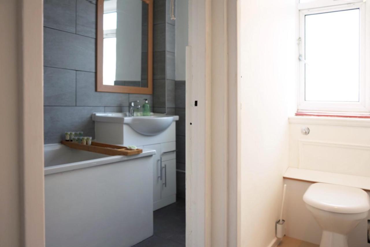 Sophie Place In Vauxhall - 3 Double Beds, 1 Sofa Bed, Spacious Londen Buitenkant foto
