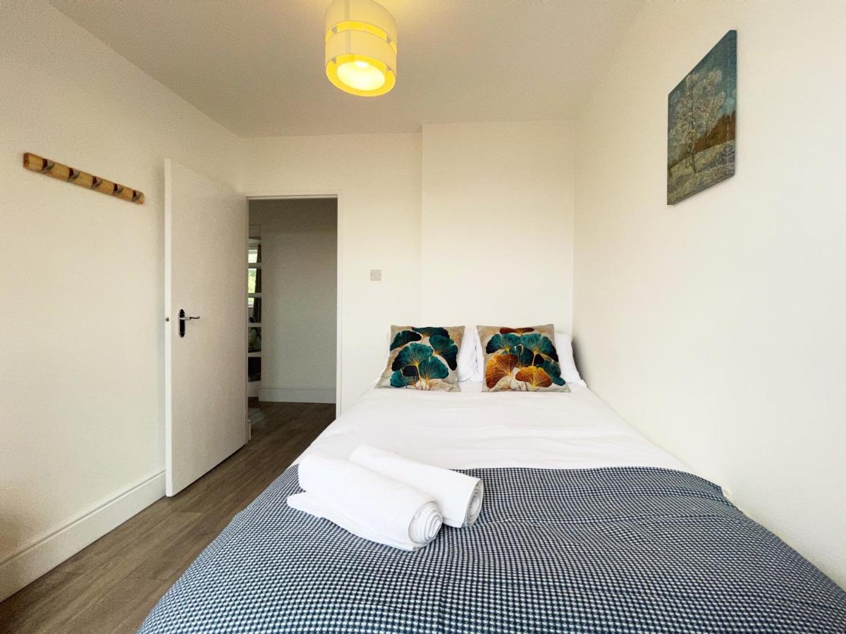 Sophie Place In Vauxhall - 3 Double Beds, 1 Sofa Bed, Spacious Londen Buitenkant foto